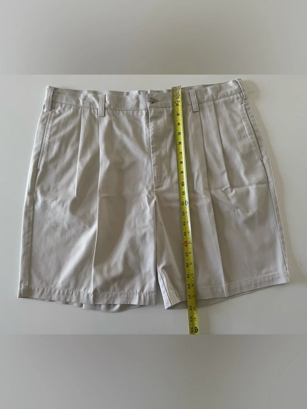 Dockers Light Khaki Flat Front Pleated Shorts